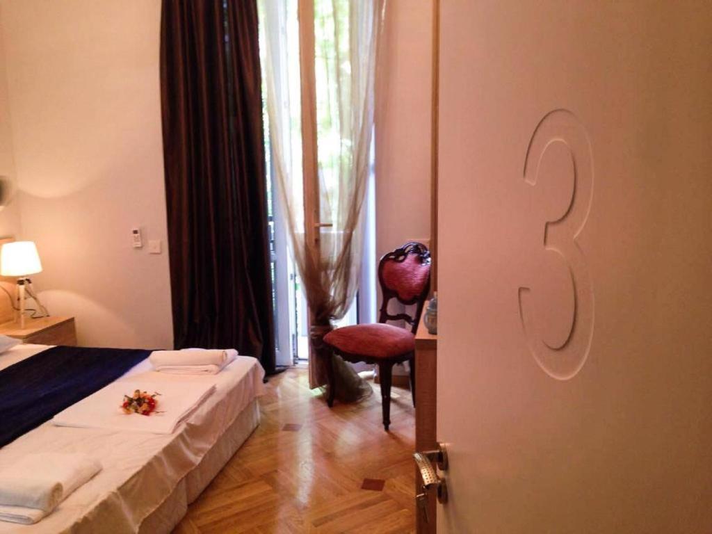 Piccolo Hotel Vake Tbiliszi Kültér fotó
